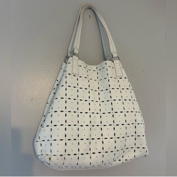 Auth MUI MUI White perforated cut out leather Tote Bag & suede interior medium - Picture 1 of 8